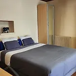 De Standing Avec Piscine A Debordement, Jacuzzi Et Jardin A 5 Min Du Centre De Villa *