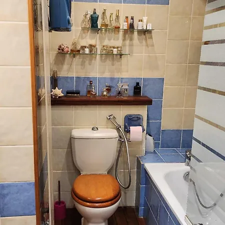 De Standing Avec Piscine A Debordement, Jacuzzi Et Jardin A 5 Min Du Centre De Villa *
