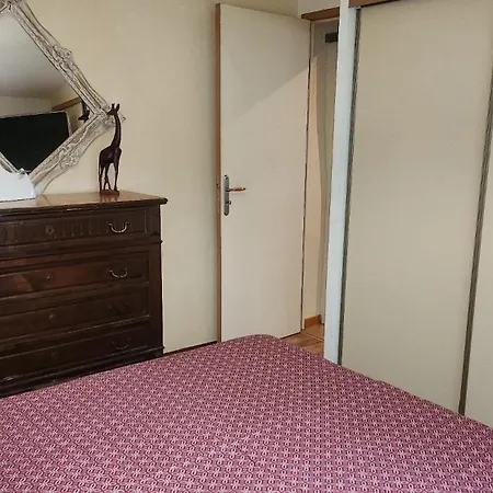 Villa De Standing Avec Piscine A Debordement, Jacuzzi Et Jardin A 5 Min Du Centre De
