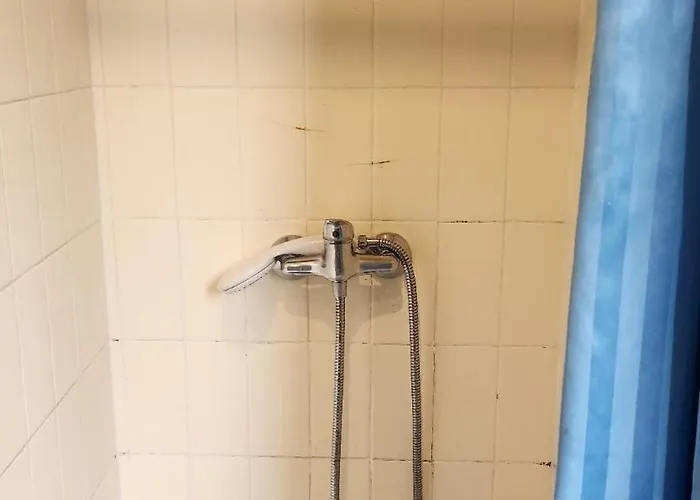 De Standing Avec Piscine A Debordement, Jacuzzi Et Jardin A 5 Min Du Centre De * Nîmes