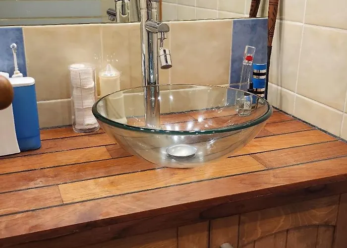 De Standing Avec Piscine A Debordement, Jacuzzi Et Jardin A 5 Min Du Centre De